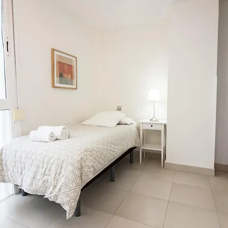 Center Flat Exclusive